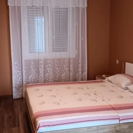 아파트 In With Sea View, Terrace, Air Conditioning, Wi-fi *