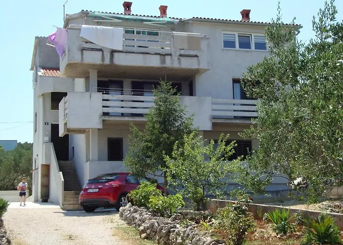 Apartment In With Sea View, Terrace, Air Conditioning, Wi-fi *