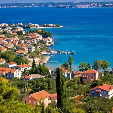 In With Sea View, Terrace, Air Conditioning, Wi-fi Appartamento