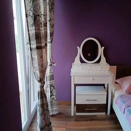 In With Sea View, Terrace, Air Conditioning, Wi-fi Kali