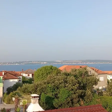 In With Sea View, Terrace, Air Conditioning, Wi-fi Appartement *