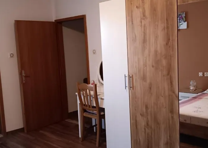 In With Sea View, Terrace, Air Conditioning, Wi-fi *