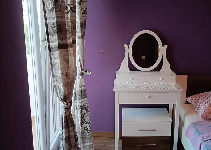 In With Sea View, Terrace, Air Conditioning, Wi-fi كالي